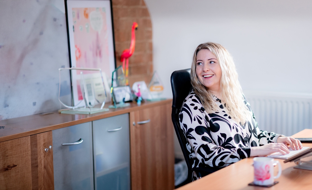 Emma Looking Left Offset